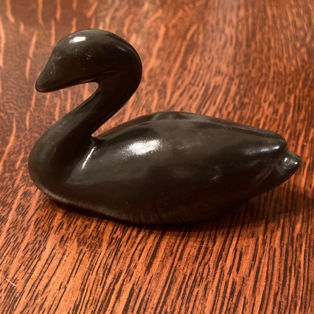 Elegant Black Swan Figurine ceramic vintage